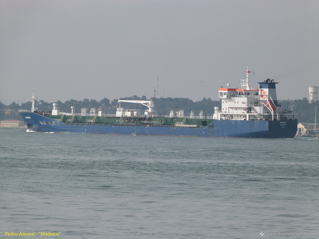 M/T Madeiro