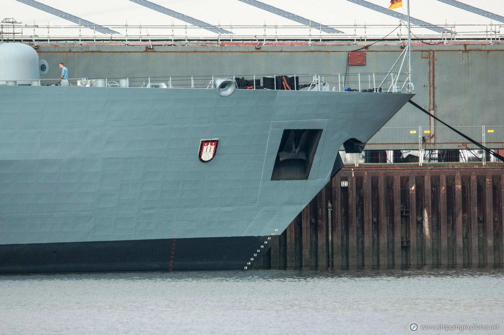 Warship F220