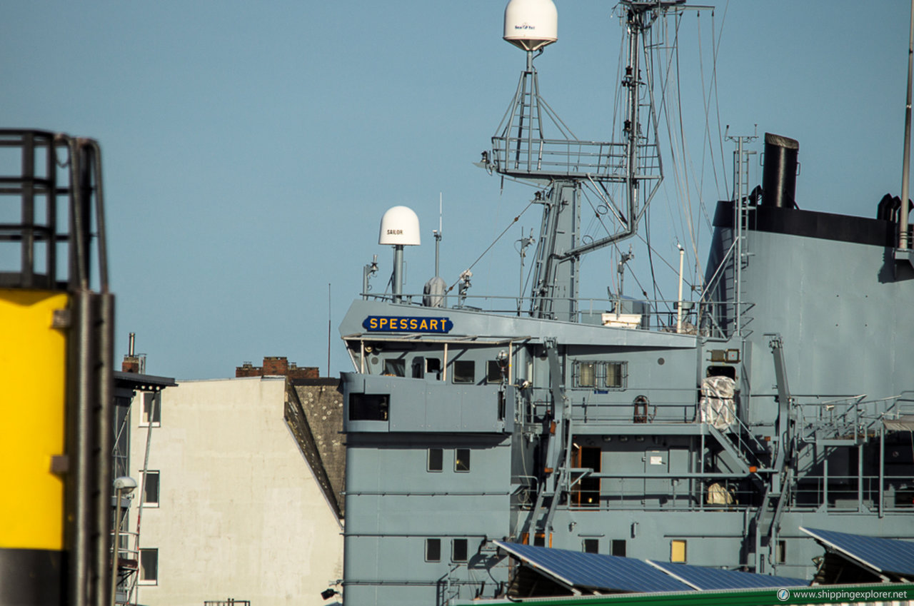 Nato Warship A1442