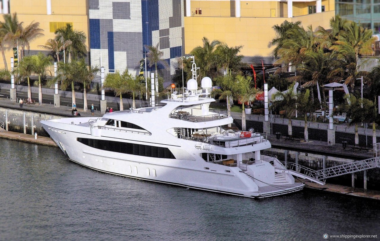 M/Y Big Sky