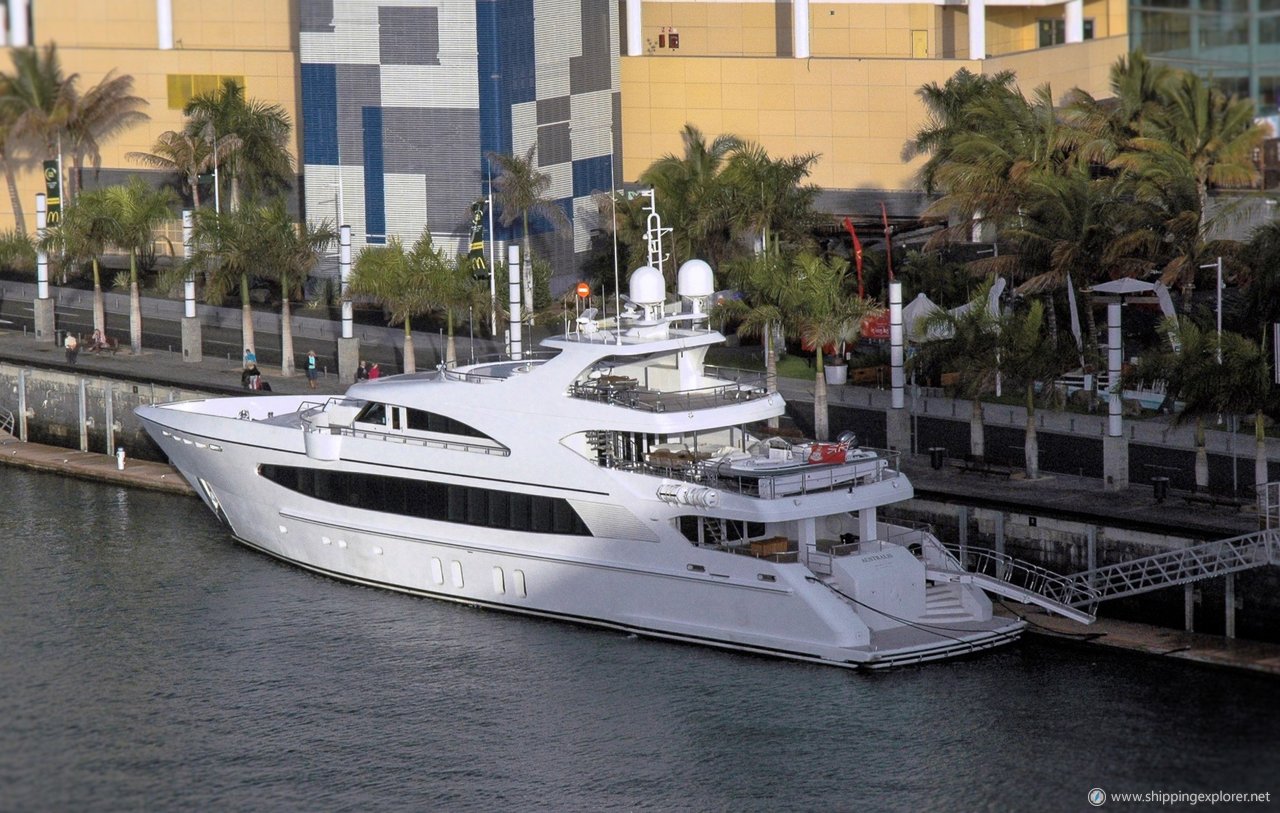 M/Y Big Sky