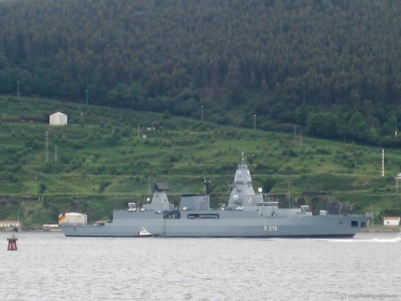 German Warship F219