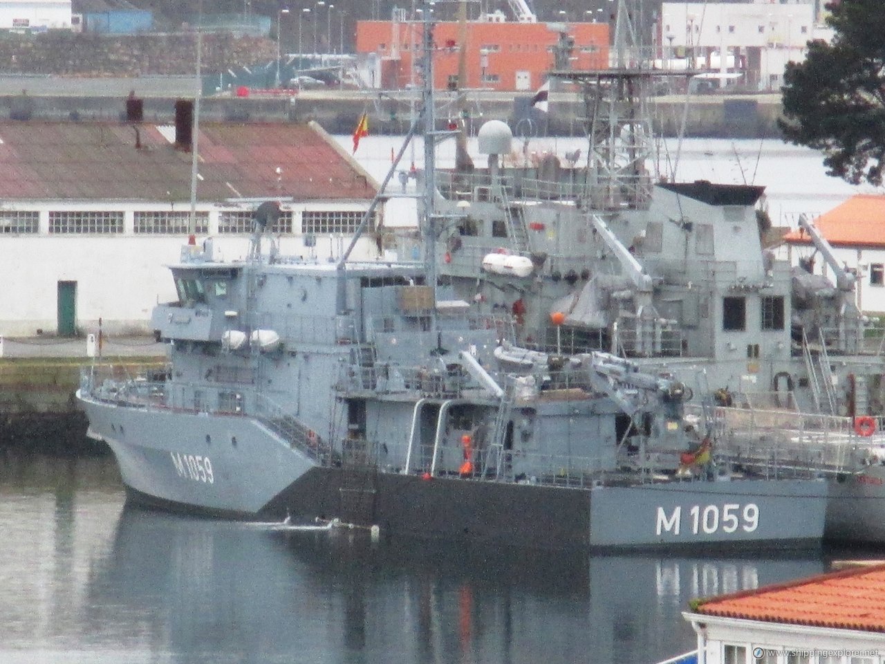 German Warship M1059