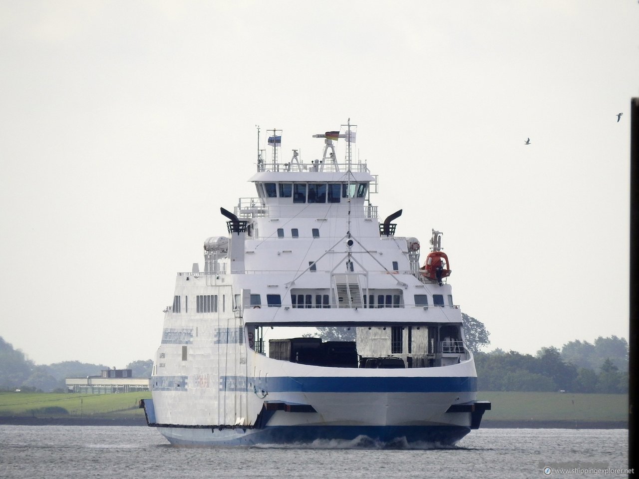 MV Saaremaa