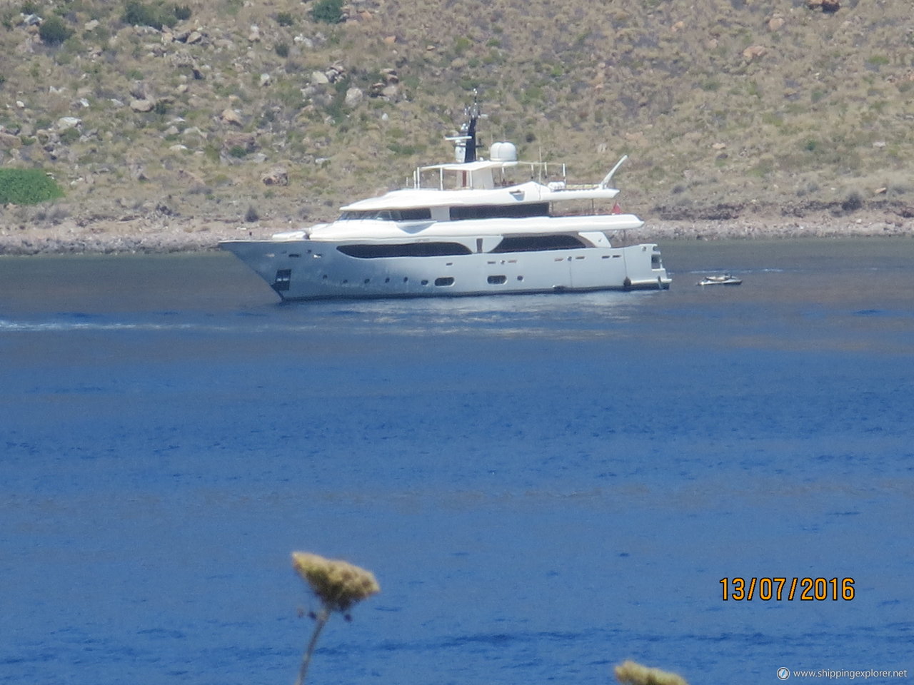 M/Y Avant Garde