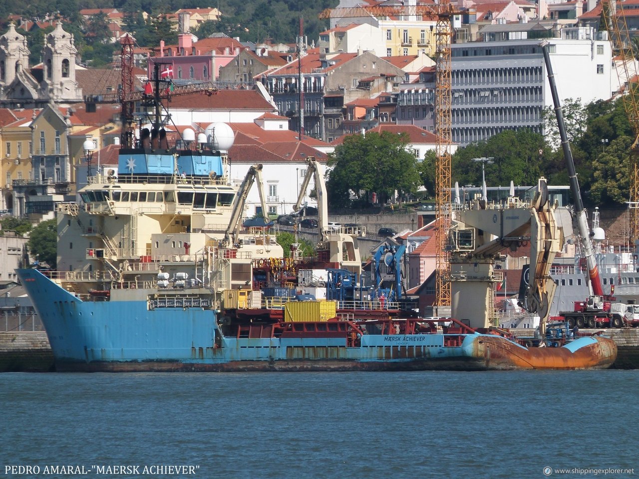 Maersk Achiever