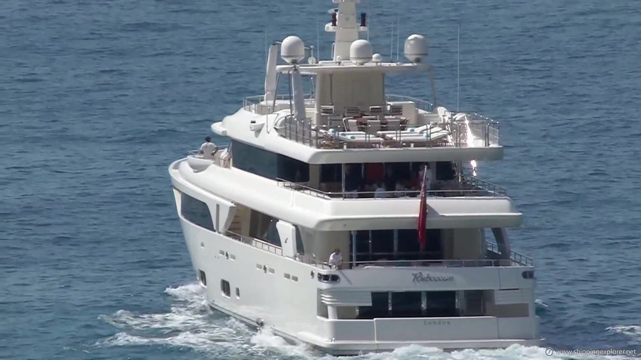 M/Y Megalodon