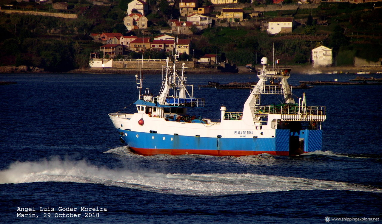 F/V Playa De Tuya