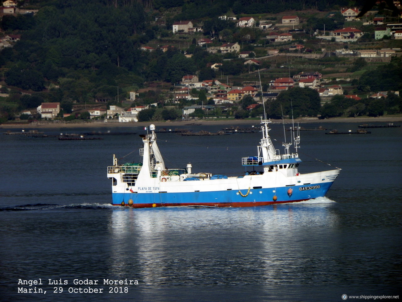 F/V Playa De Tuya