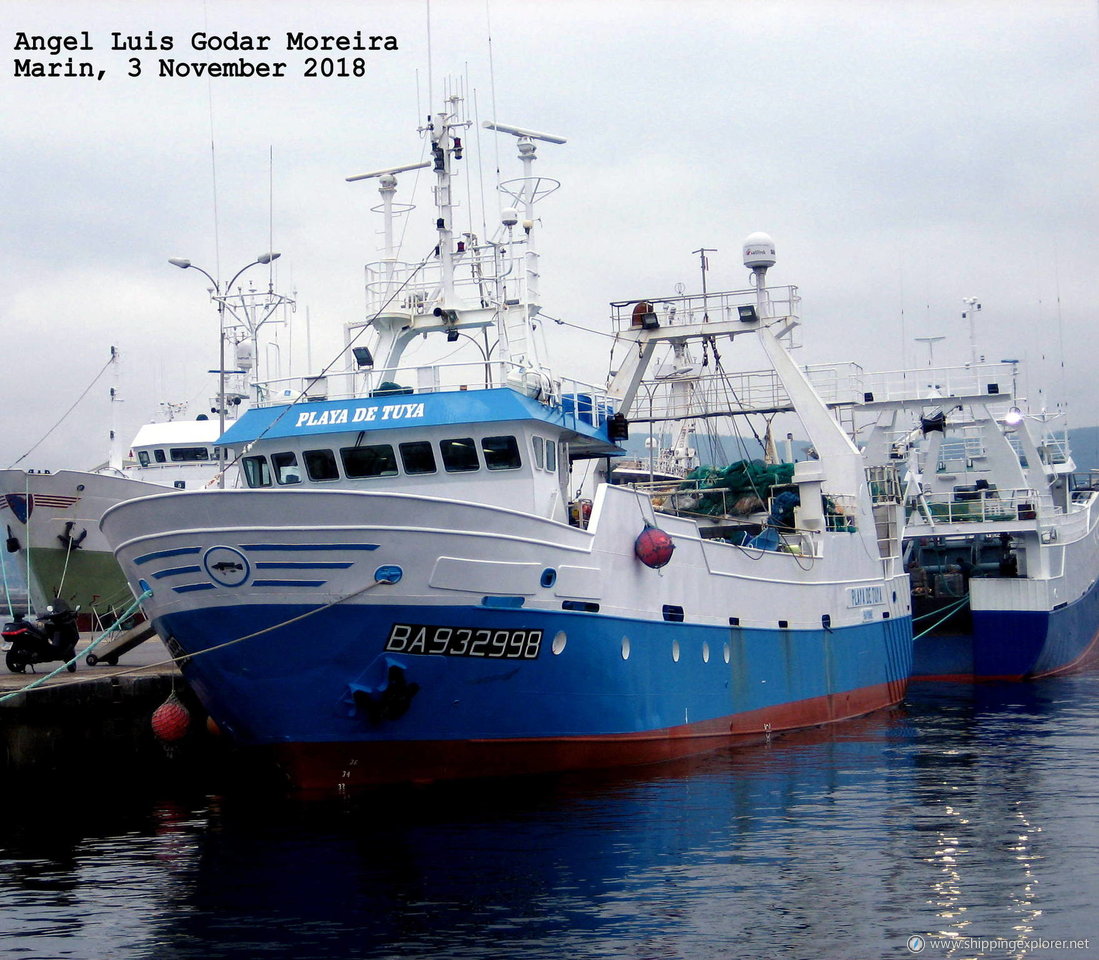 F/V Playa De Tuya