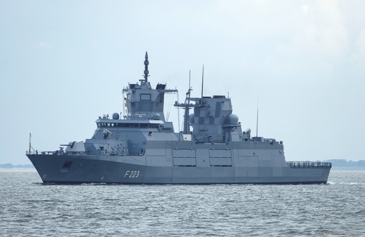 German Warship F223