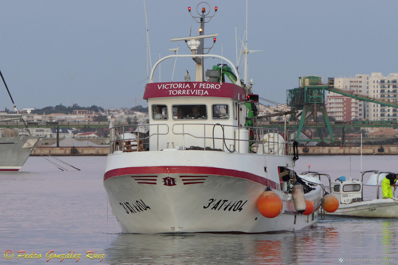 Victoria Y Pedro