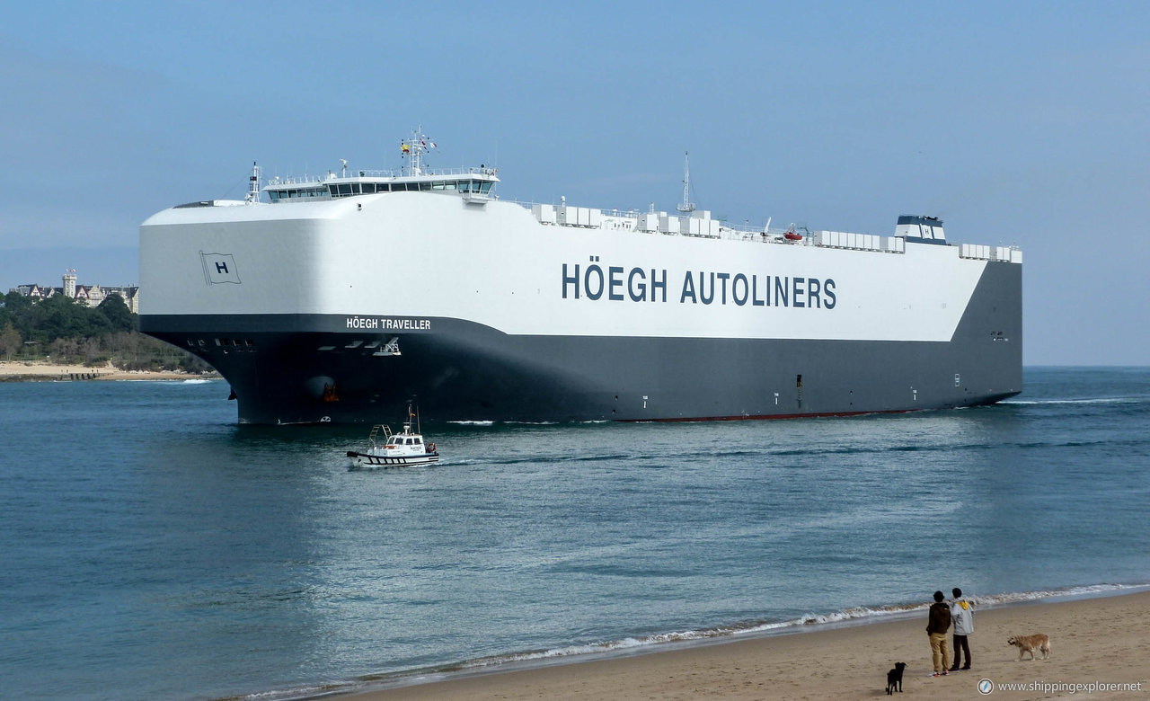 Hoegh Traveller