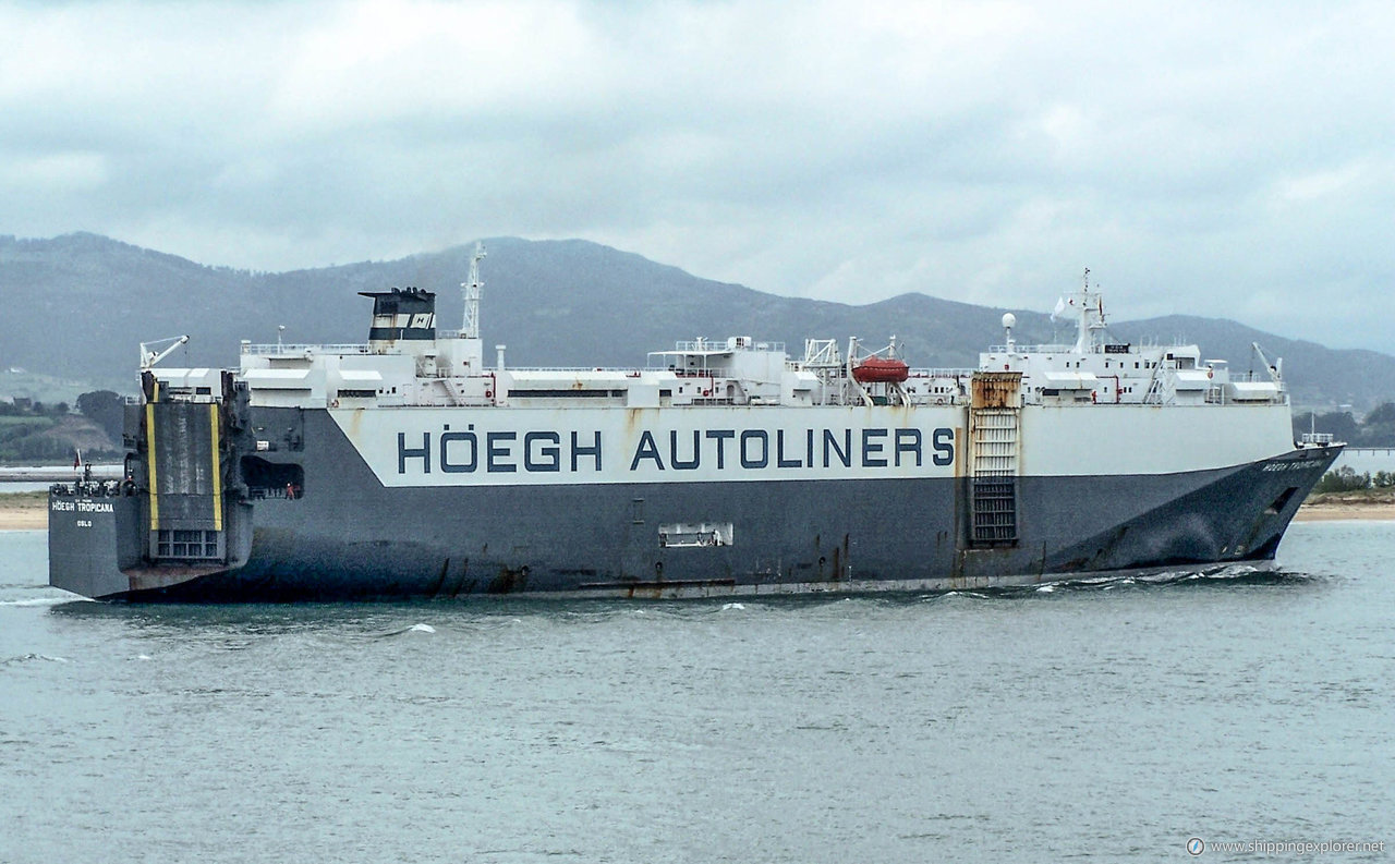 Hoegh Tropicana