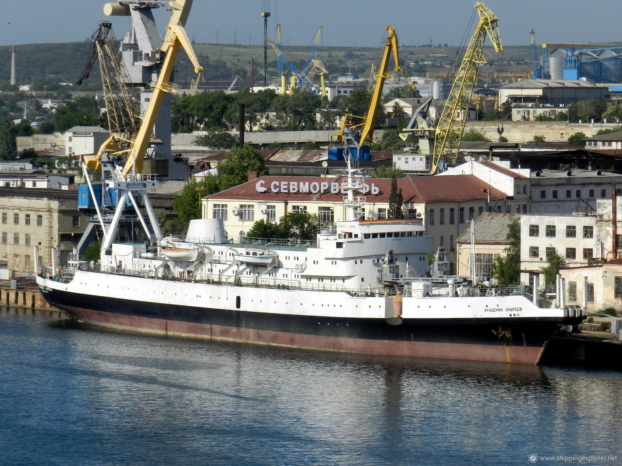 Akademik Andreev