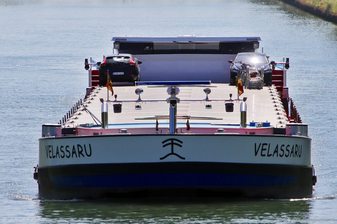 Velassaru