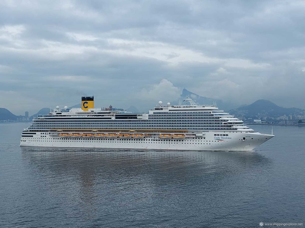 Costa Diadema