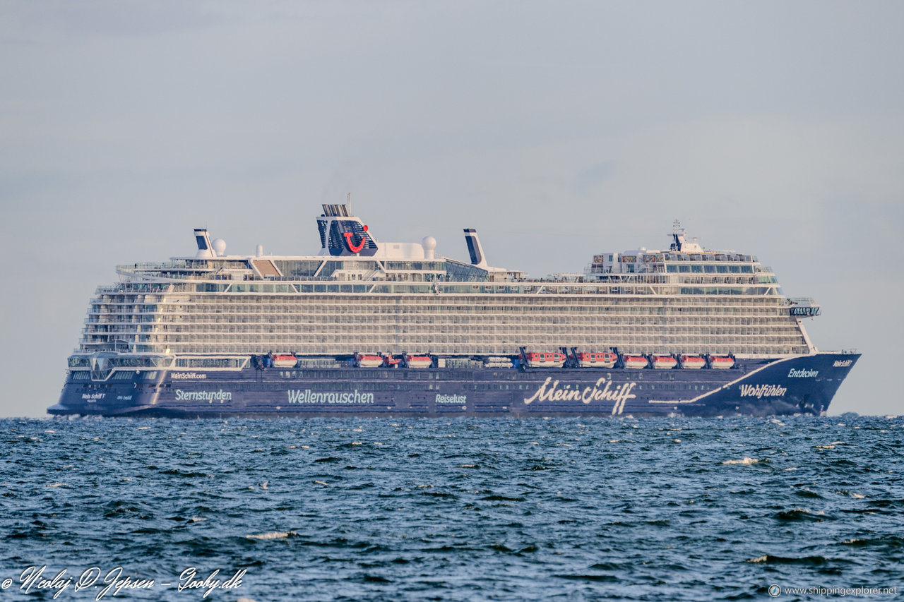 Mein Schiff 7