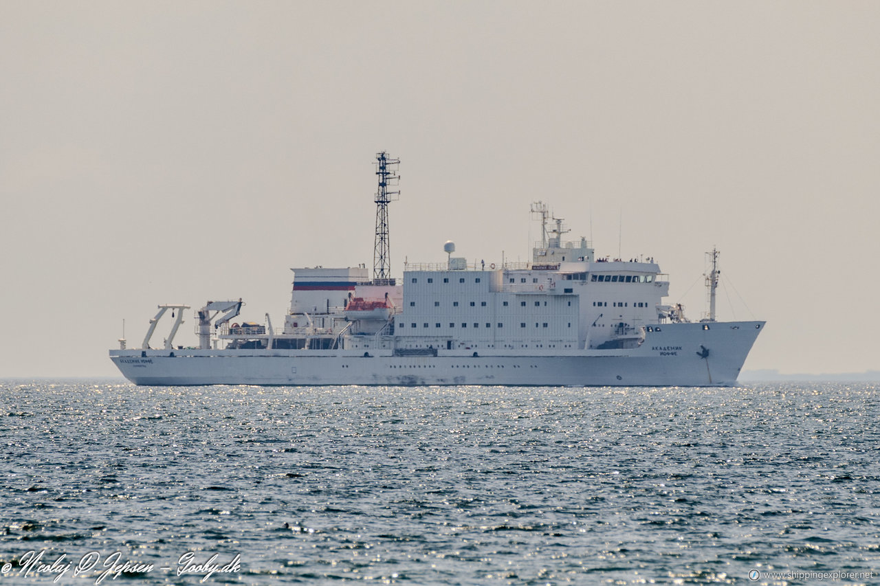 Akademik Ioffe