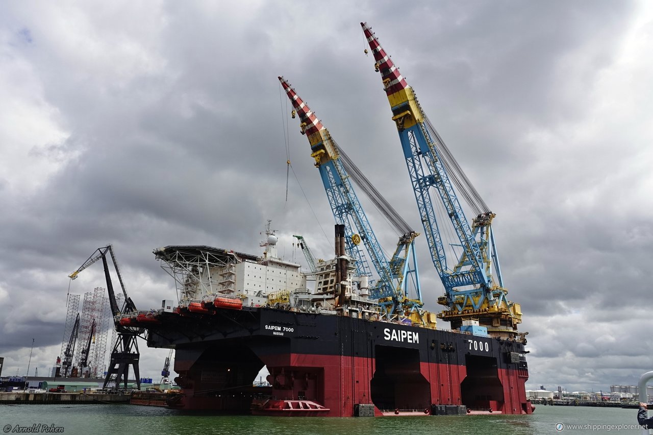 Saipem 7000