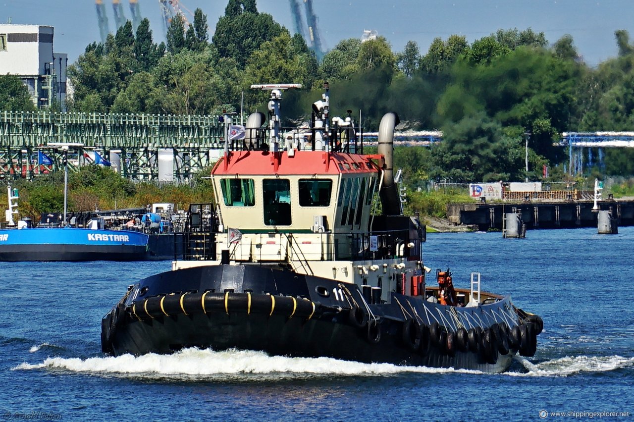 Tug 11