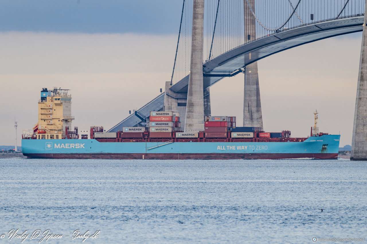 Laura Maersk