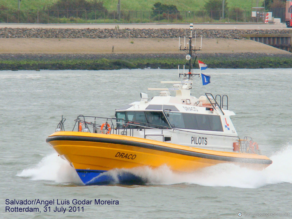 Draco (Pilot Vessel)