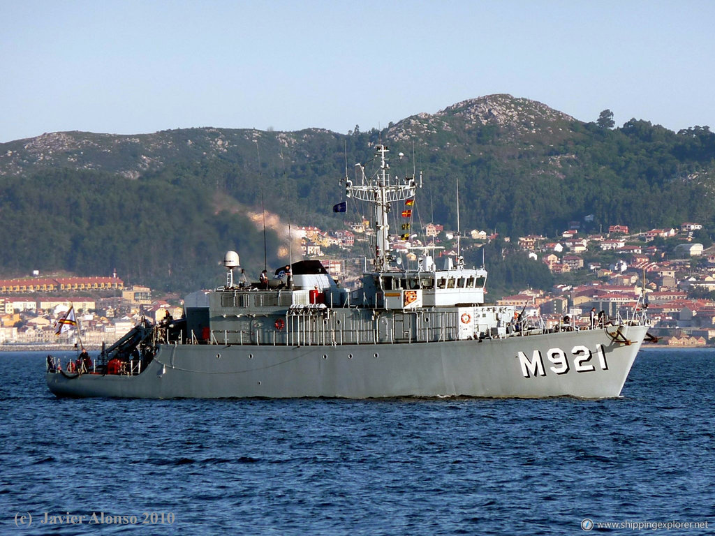 Nato Warship M921