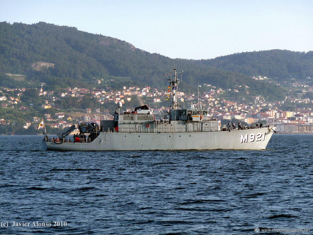 Nato Warship M921