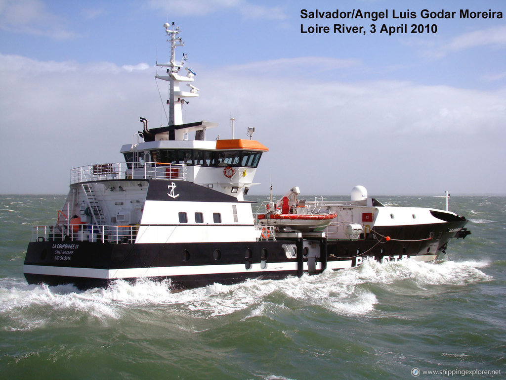 Pilot-Boat Couronnee