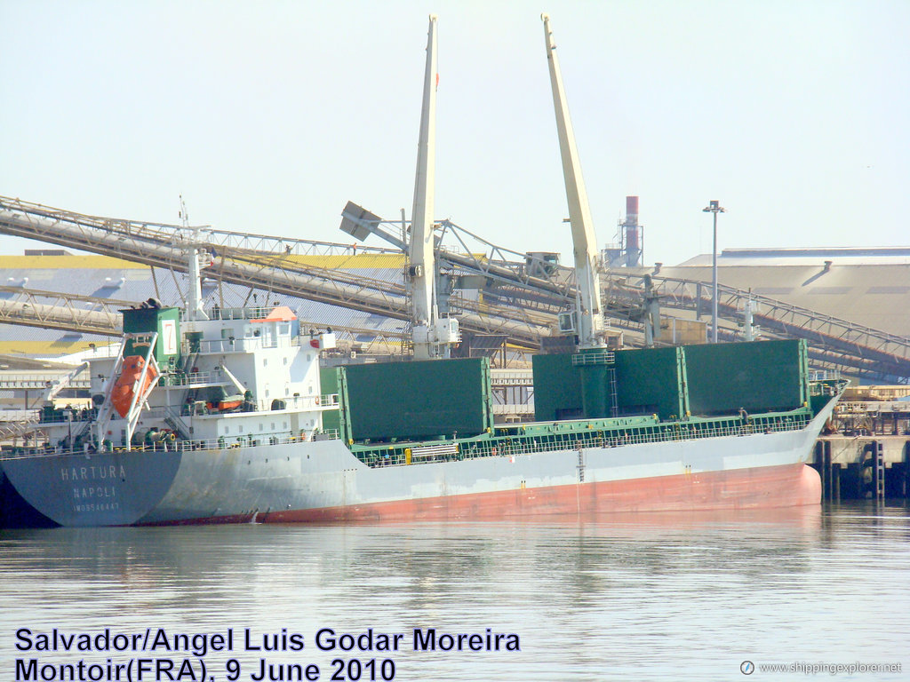 MV Hartura