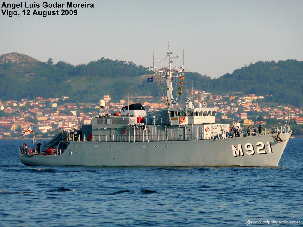 Nato Warship M921