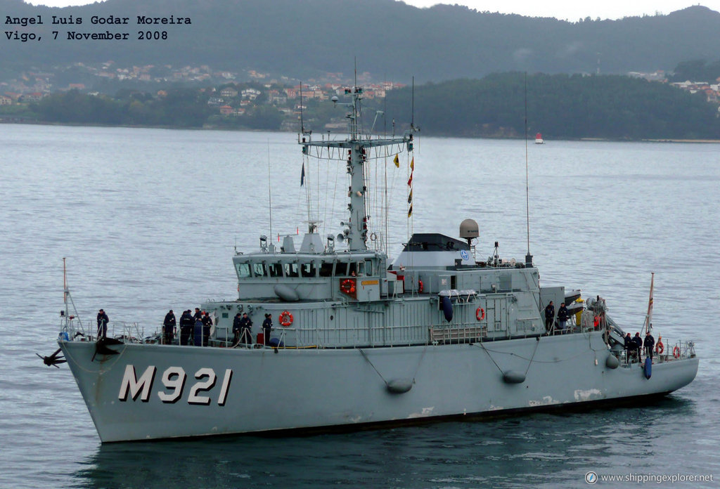 Nato Warship M921