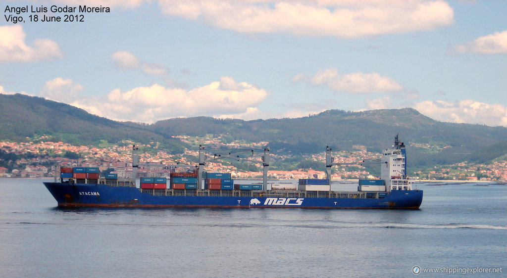 MV Atacama